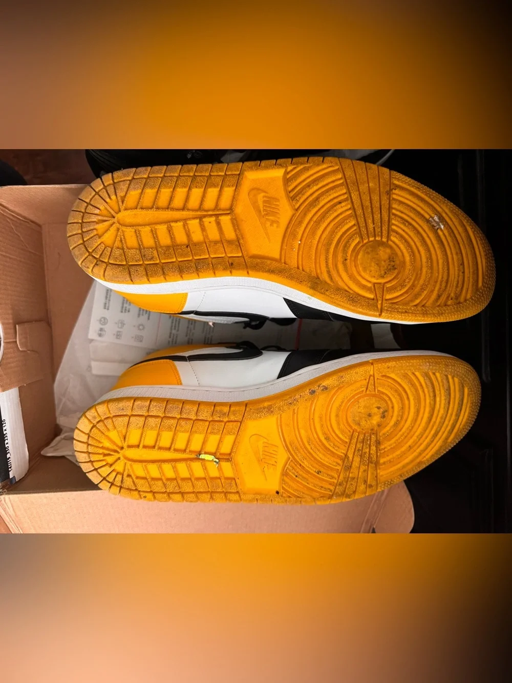Jordan 1 Retro High - Black/White/Yellow Men's Sneakers